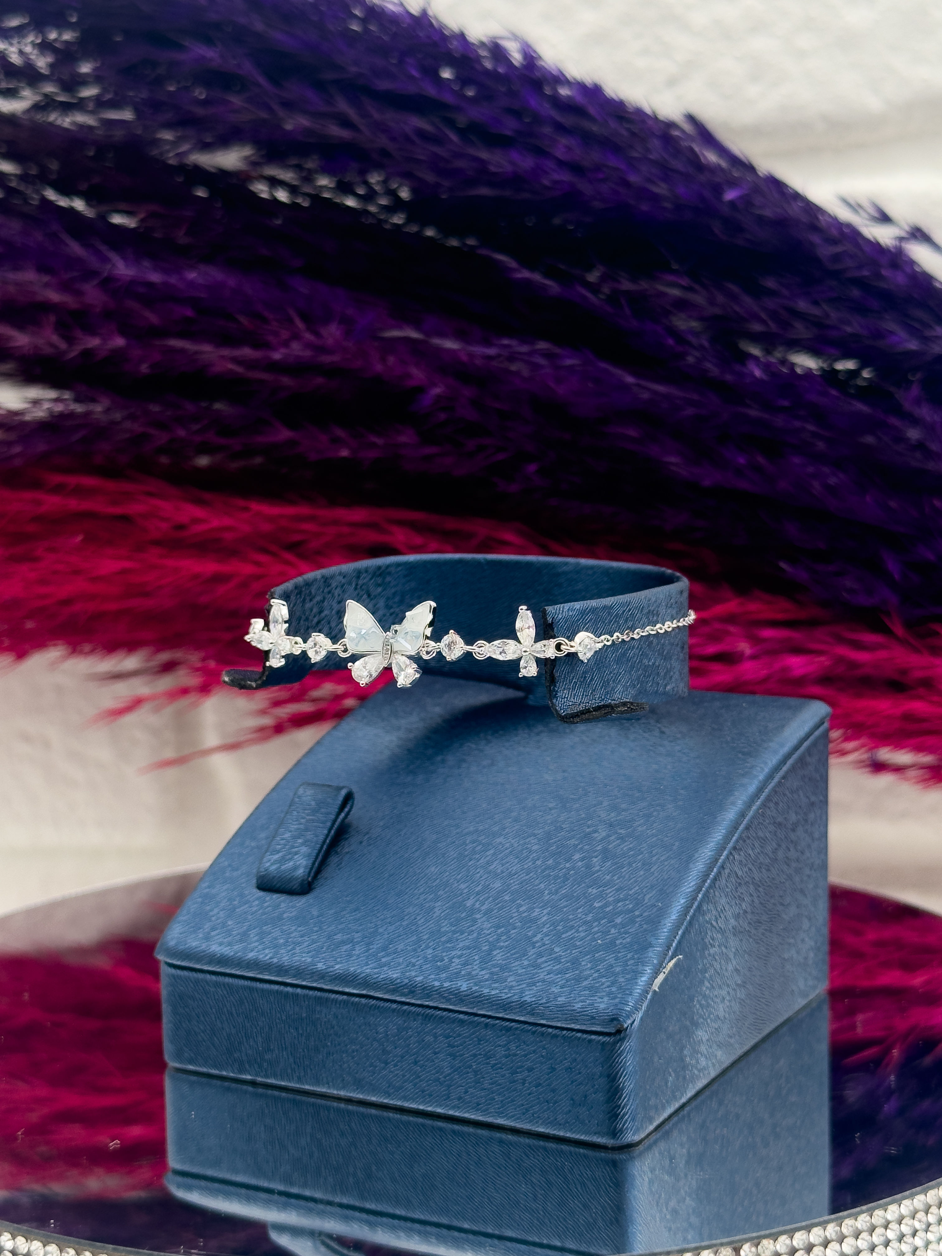 925 Ayar Gümüş Mineli Kelebek Desenli Popüler Kadın Bileklik