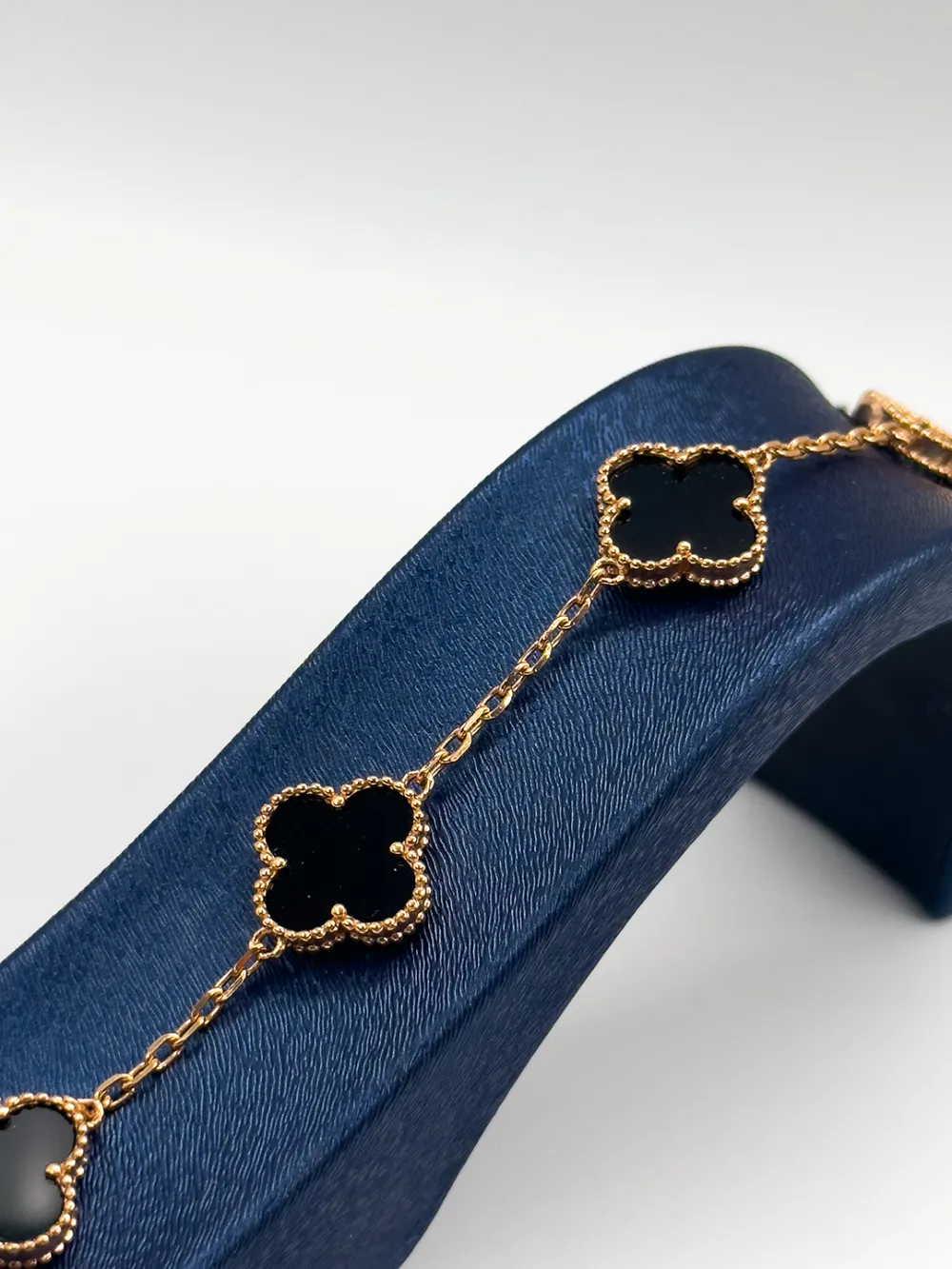 Rose Gold 5'li Onix Taşlı Yonca Kadın Gümüş Bileklik