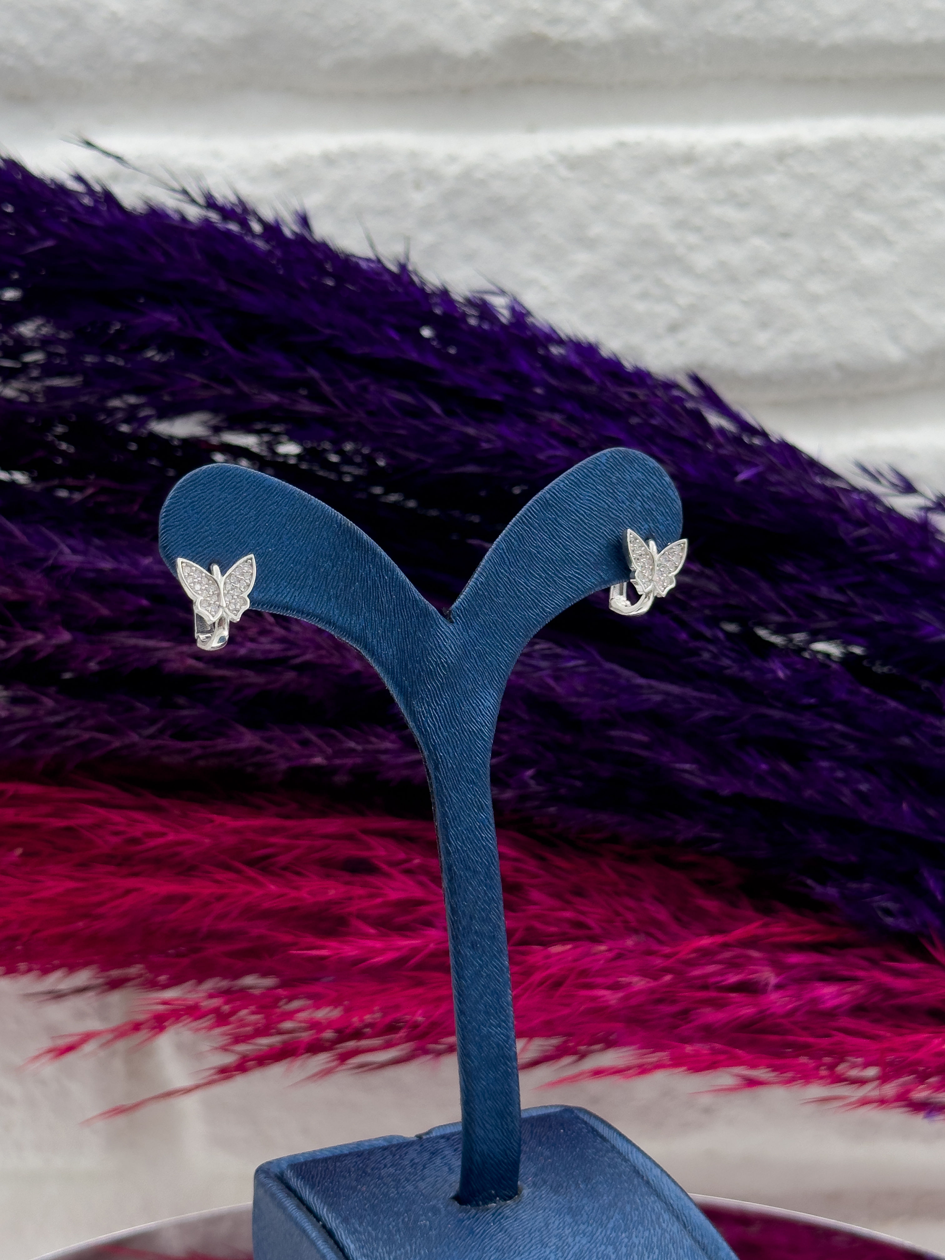 925 Ayar Gümüş Kelebekli Zarif Kız Çocuk Küpesi