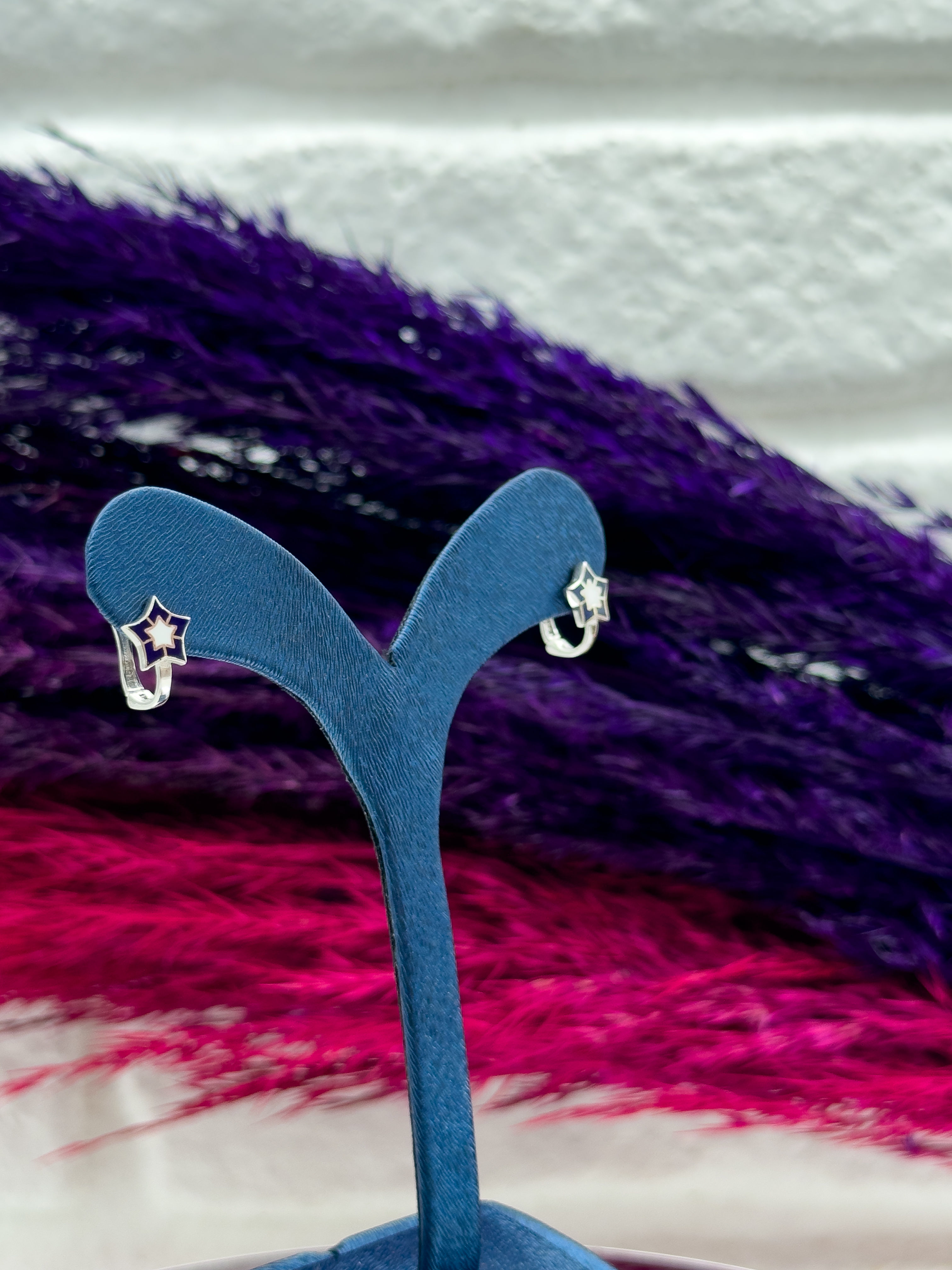 925 Ayar Gümüş Yıldızlı Mineli Zarif Kız Çocuk Küpesi