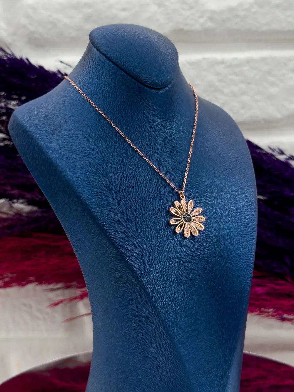 925 Ayar Gümüş Özel Tasarım Rose Renk Lüks Kadın Kolye