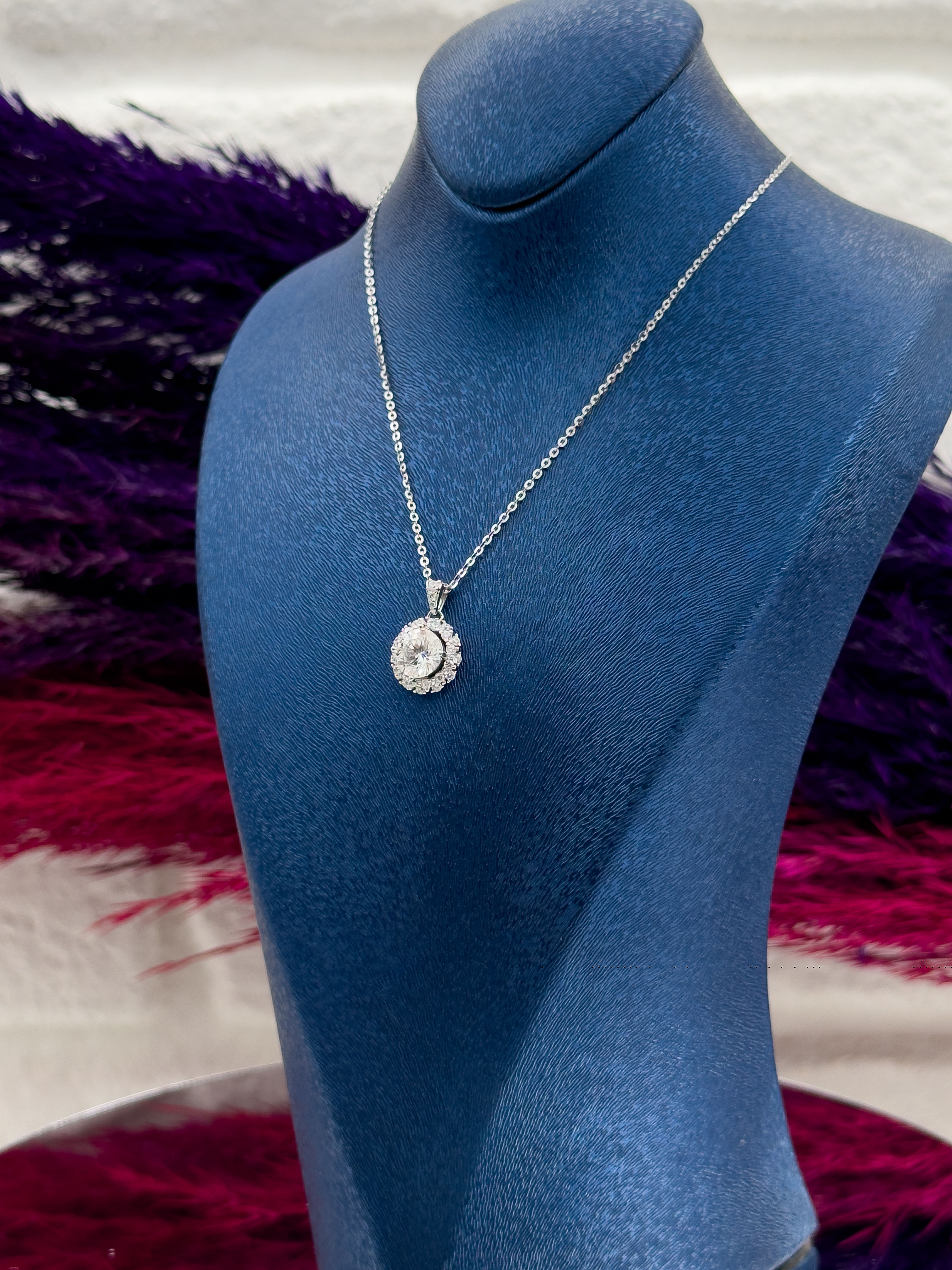 925 Ayar Gümüş Mosanite Taşlı Özel Tasarım Zarif Kadın Kolye