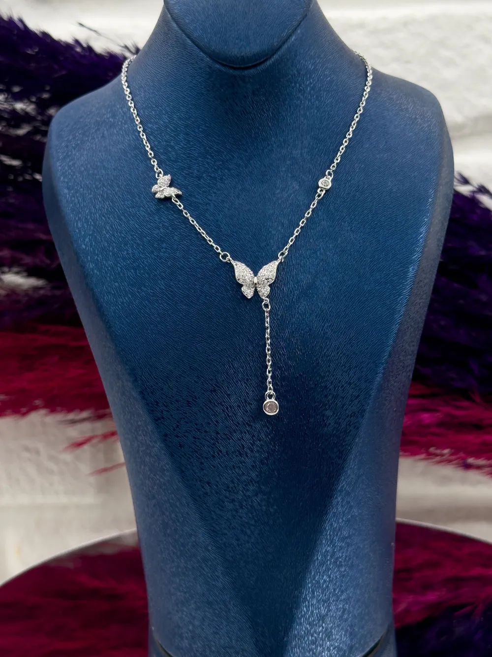 925 Ayar Gümüş Özel Tasarım Kelebek Modeli Zarif Kadın Kolye