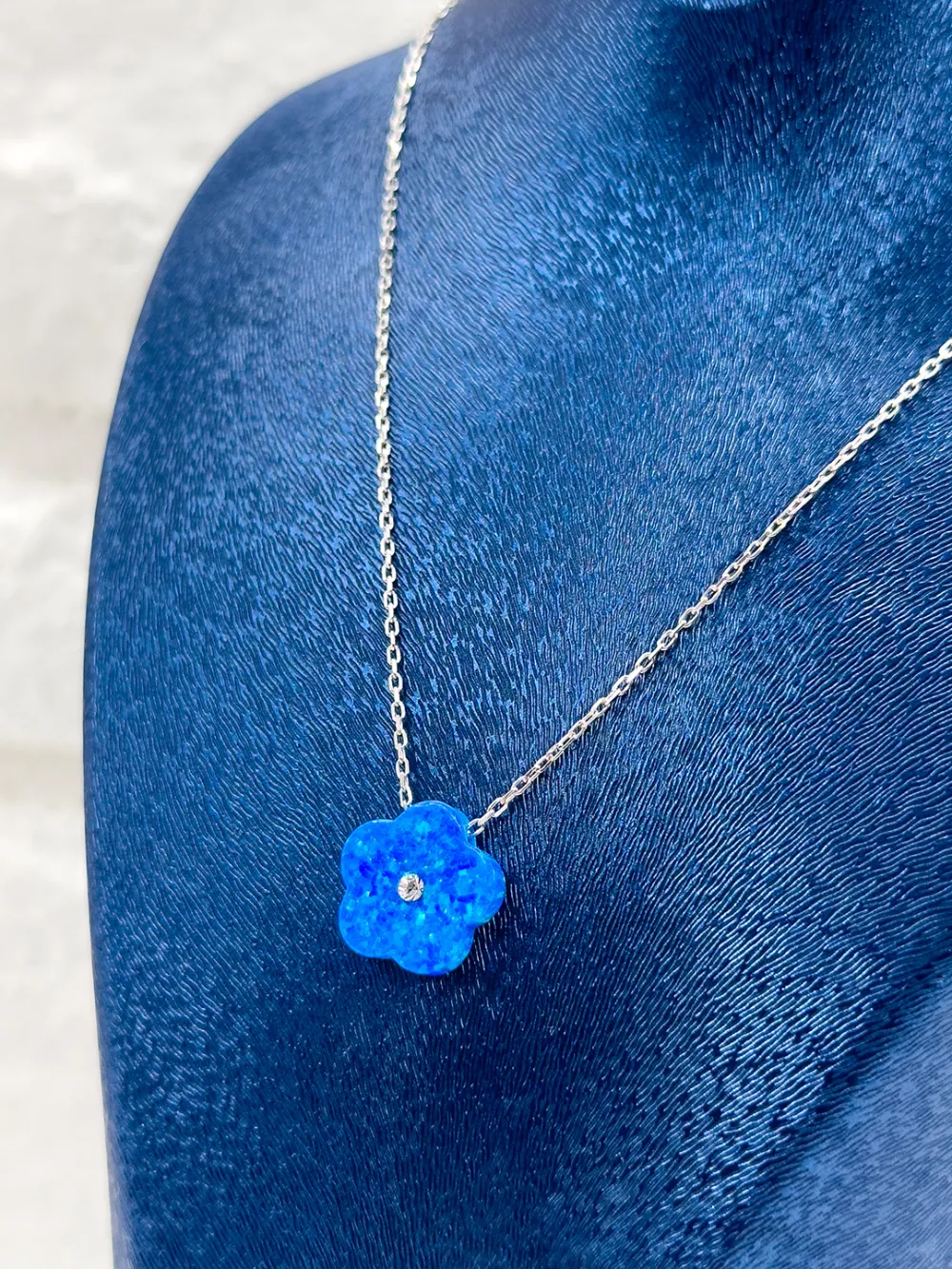 Mavi Opal Papatya Model Kadın Gümüş Kolye - Papatya Kolye