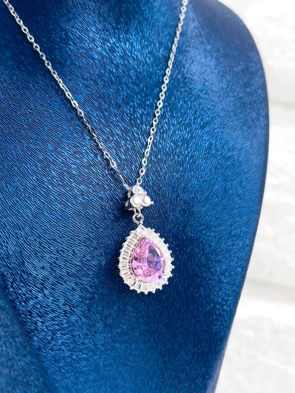 Pırlanta Montür Pembe Kuvars Taşlı Kadın Gümüş Kolye