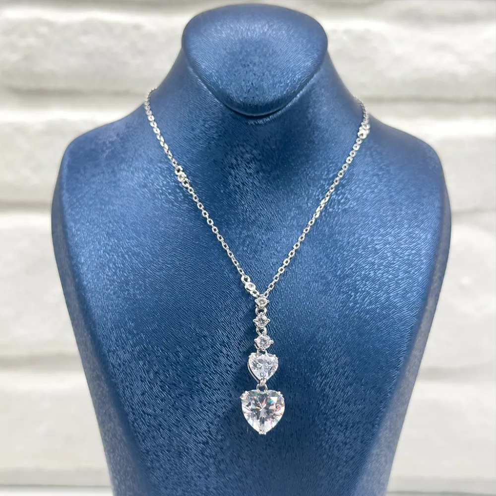 Tria Model Kalp Gümüş Kolye