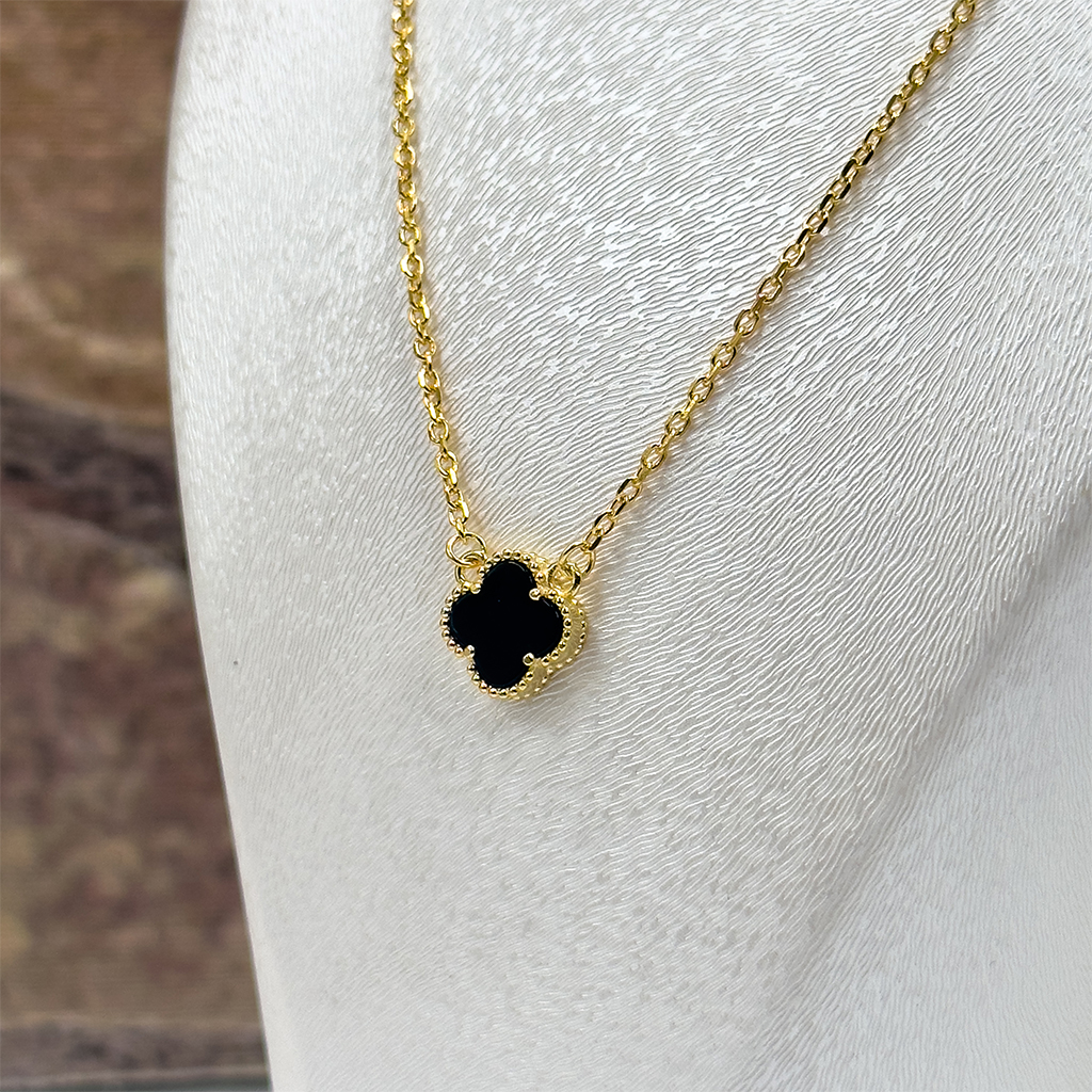 Gold Renk Onix Taşlı Gümüş Kolye