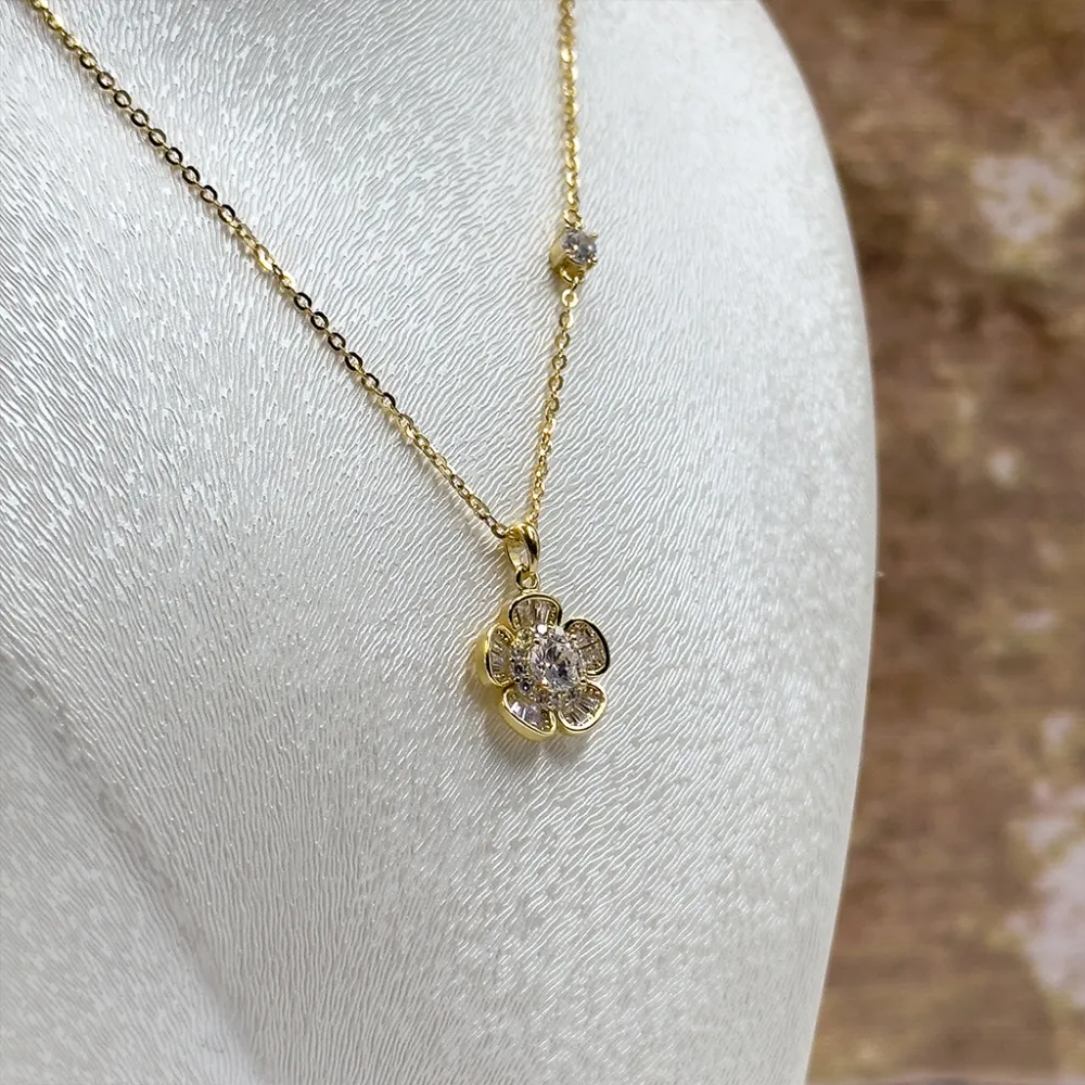 Gold Renk Tektaş Çiçek Gümüş Kolye