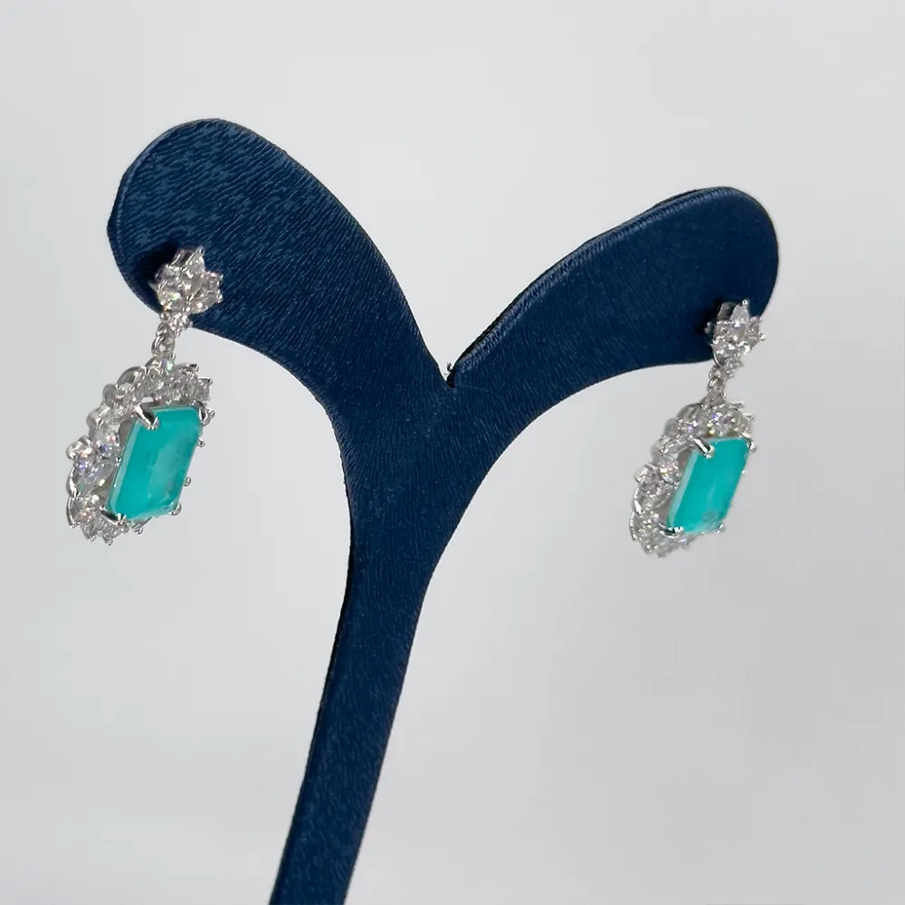 Pırlanta Montür Mavi Paraiba Taşlı Gümüş Küpe