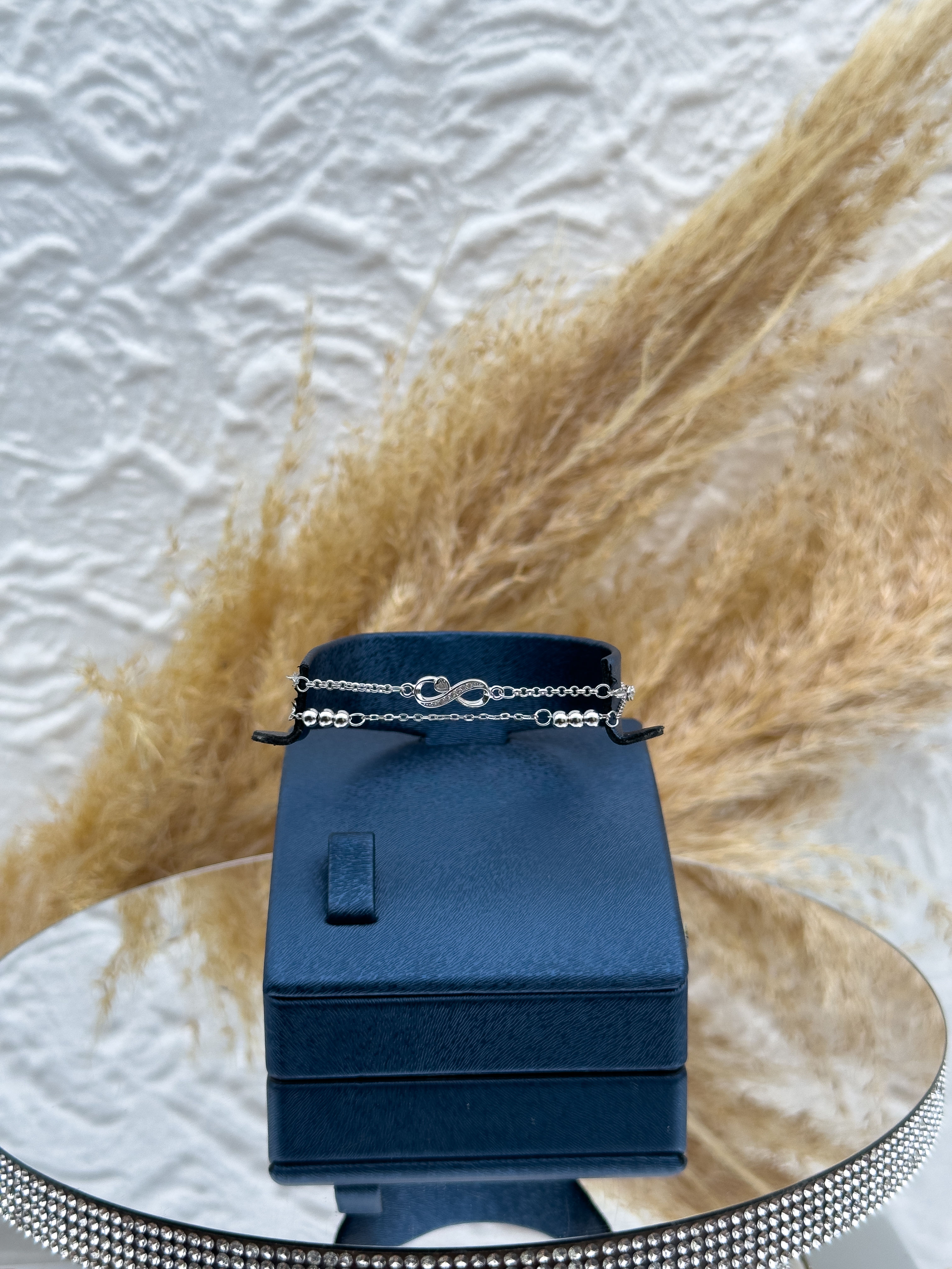 925 Ayar Gümüş Dorikalı Sonsuzluk Figürlü Spor Kadın Bileklik – Anlamlı, Şık ve Günlük Kullanıma Uygun