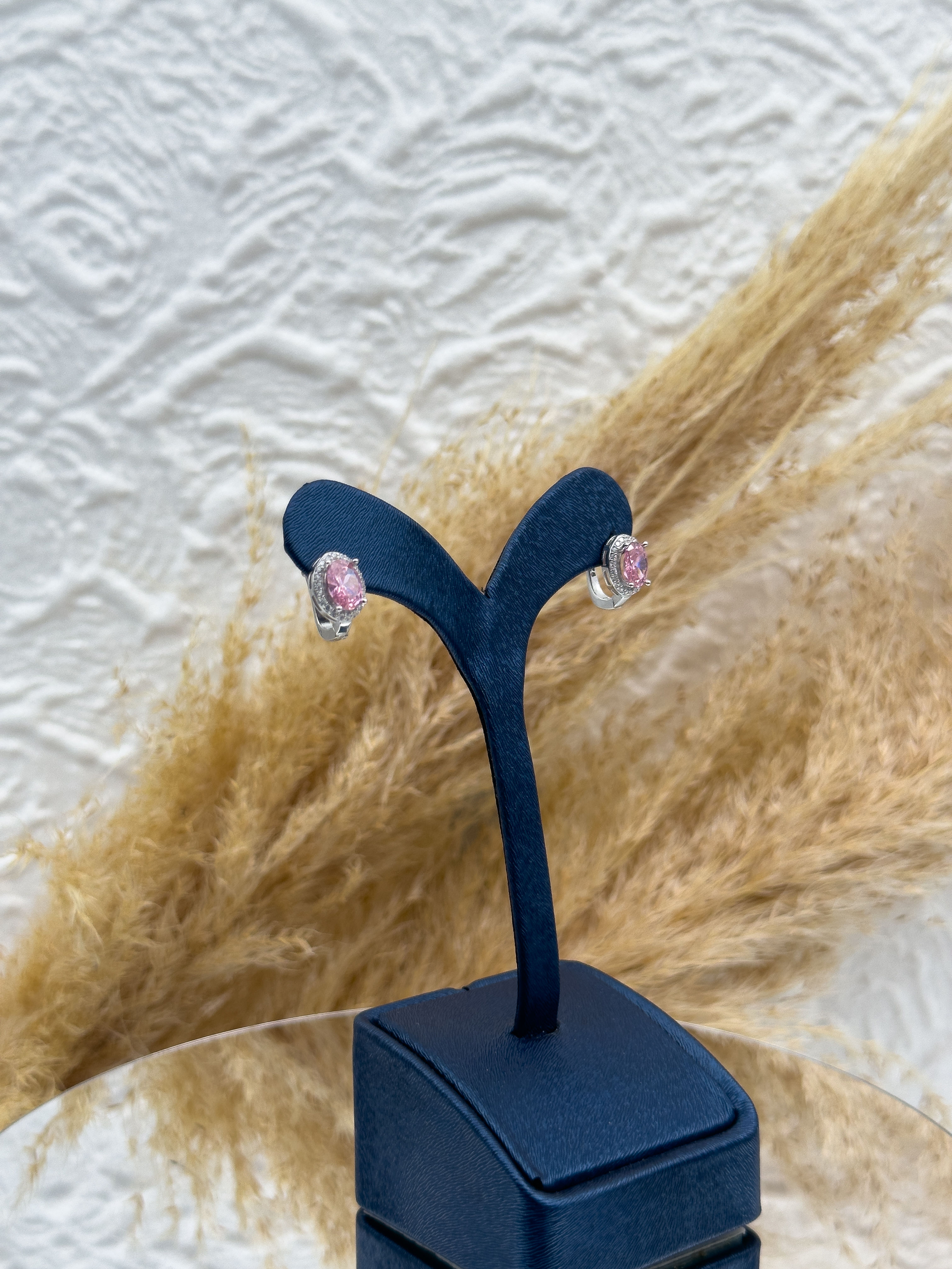 925 Ayar Gümüş Pembe Kuvars Taşlı Günlük Kullanım Kadın Küpe – Zarif ve Şık Tasarım