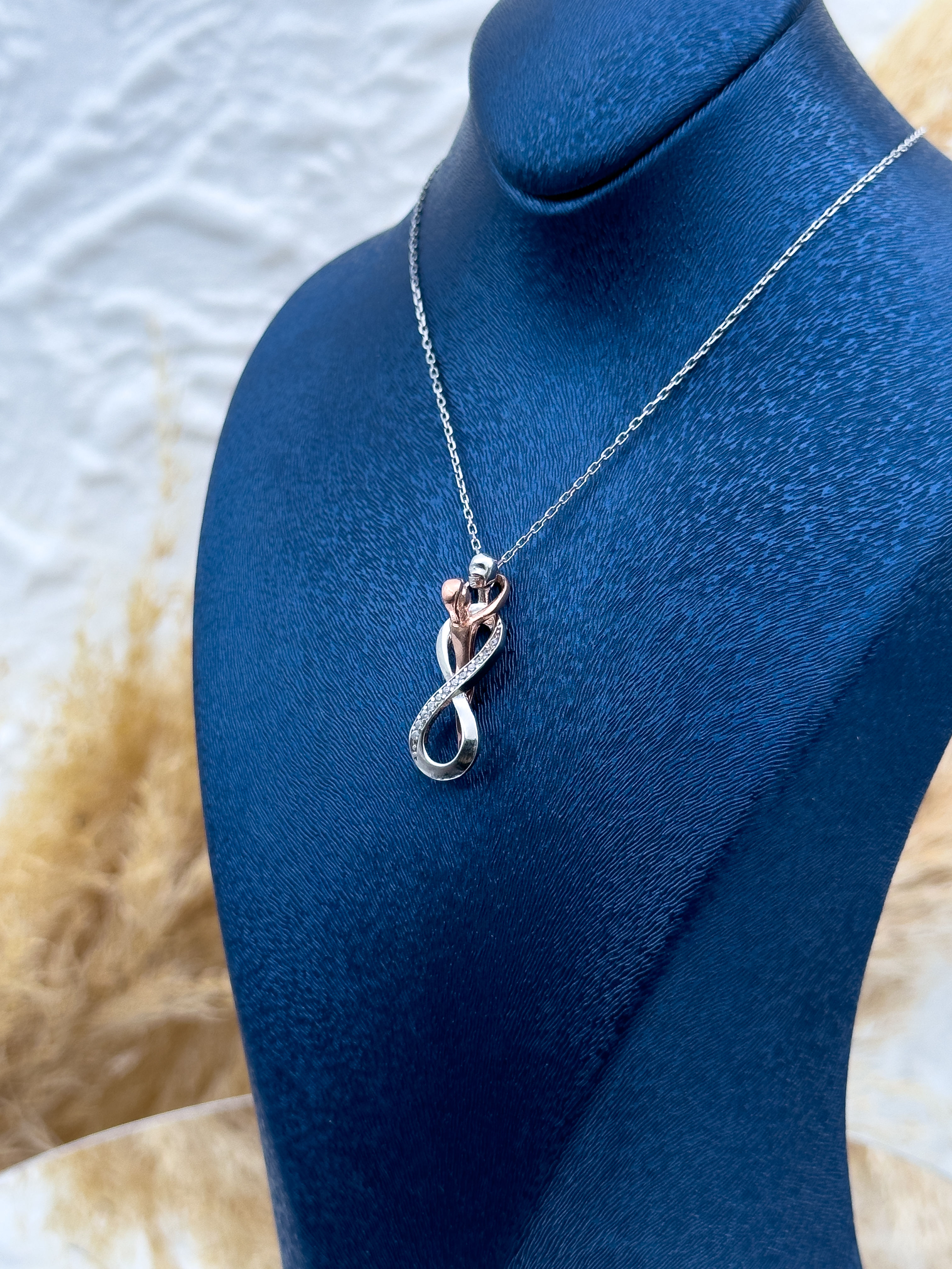 925 Ayar Gümüş Rose & Beyaz Özel Tasarım Sonsuzluk Kolye – Taşlı Zarif Kadın Kolye