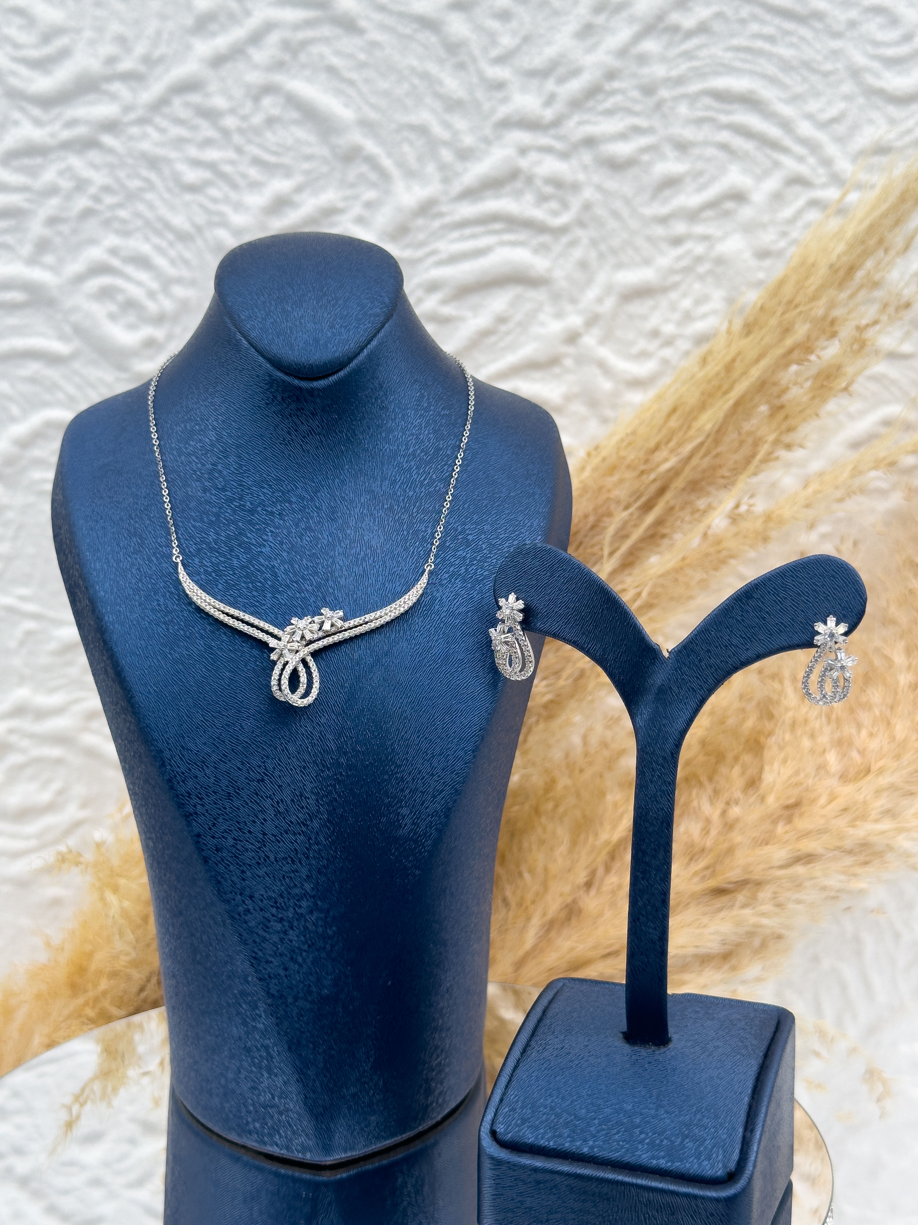 925 Ayar Gümüş Çiçek Tasarımlı Özel Seri Mini 2’li Kadın Takı Seti