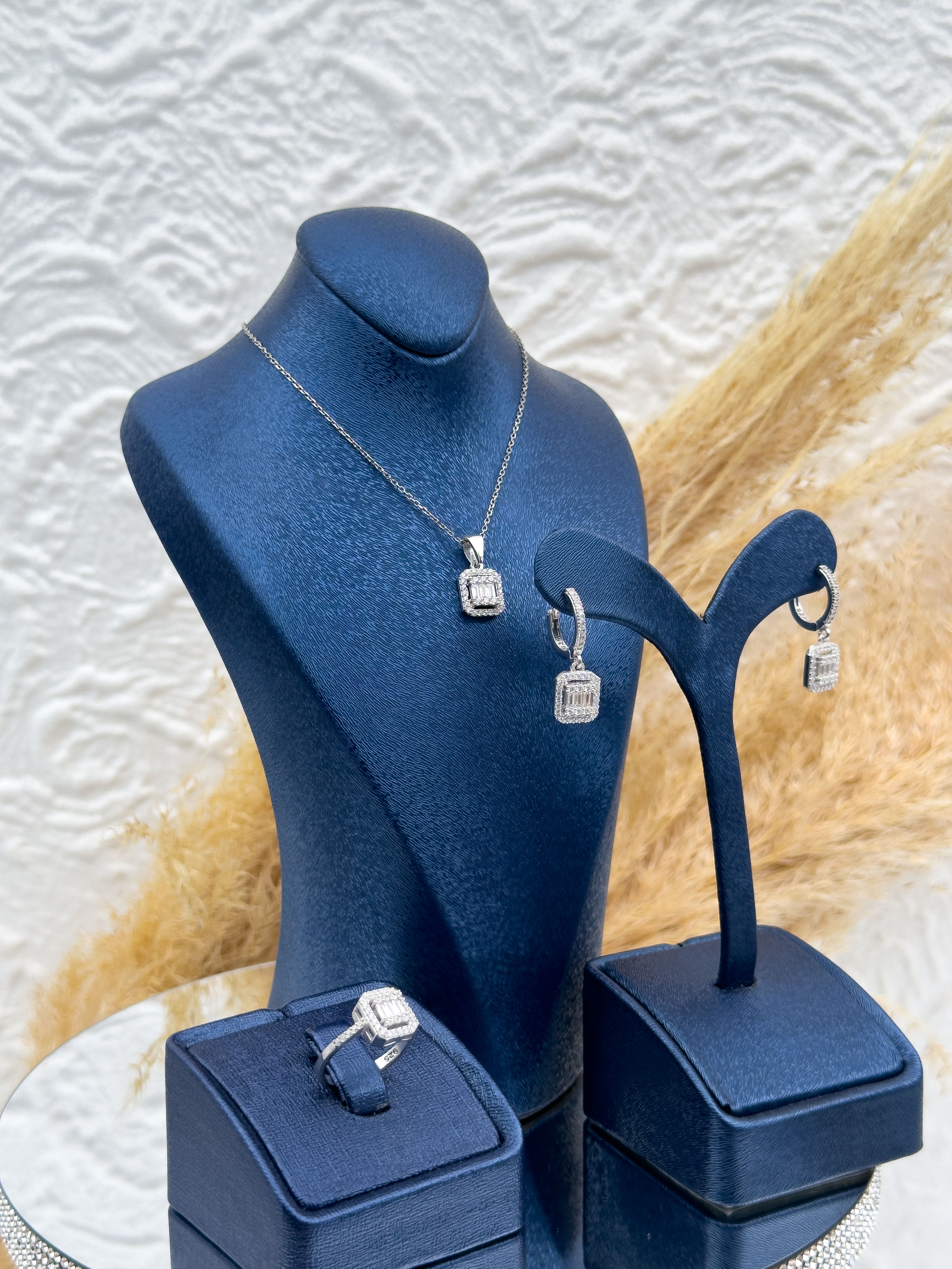 925 Ayar Gümüş Pırlanta Montür Baget Taşlı 3’lü Kadın Takı Seti