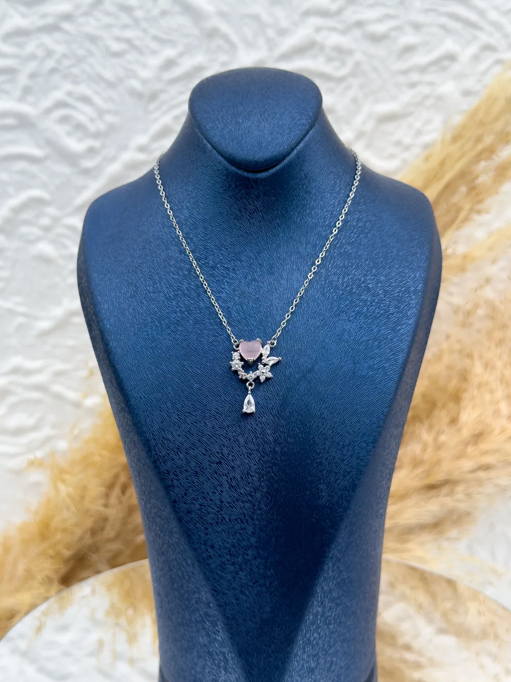 925 Ayar Gümüş Kalp Kesim Pembe Kuvars Taşlı Damla Kadın Kolye – Zirkon Detaylı Özel Tasarım