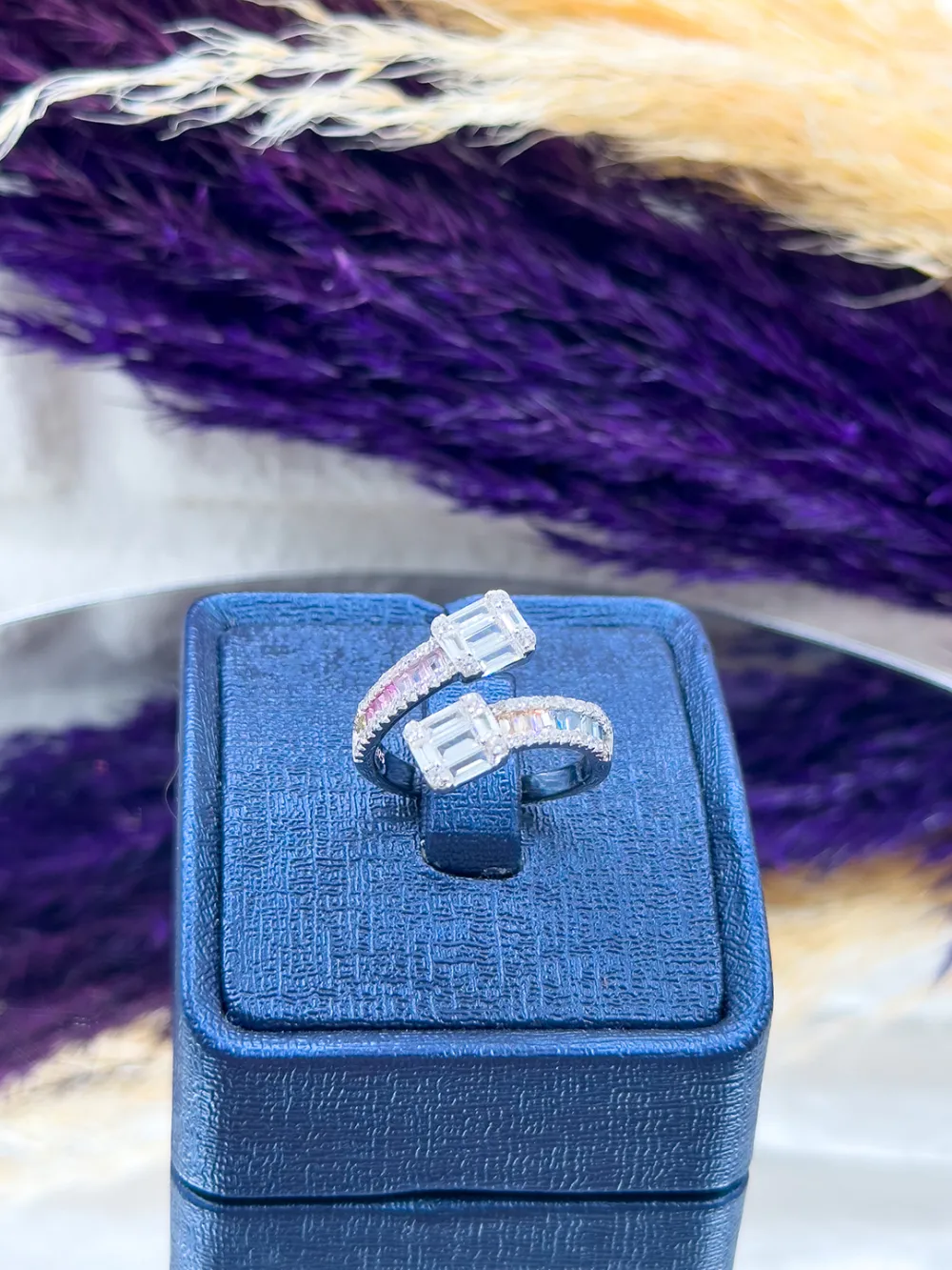 925 Ayar Gümüş Mix Taşlı Şık Kadın Yüzük