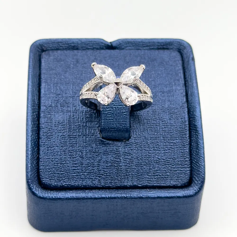 Zirkon Mekik Taşlı Gümüş Yüzük