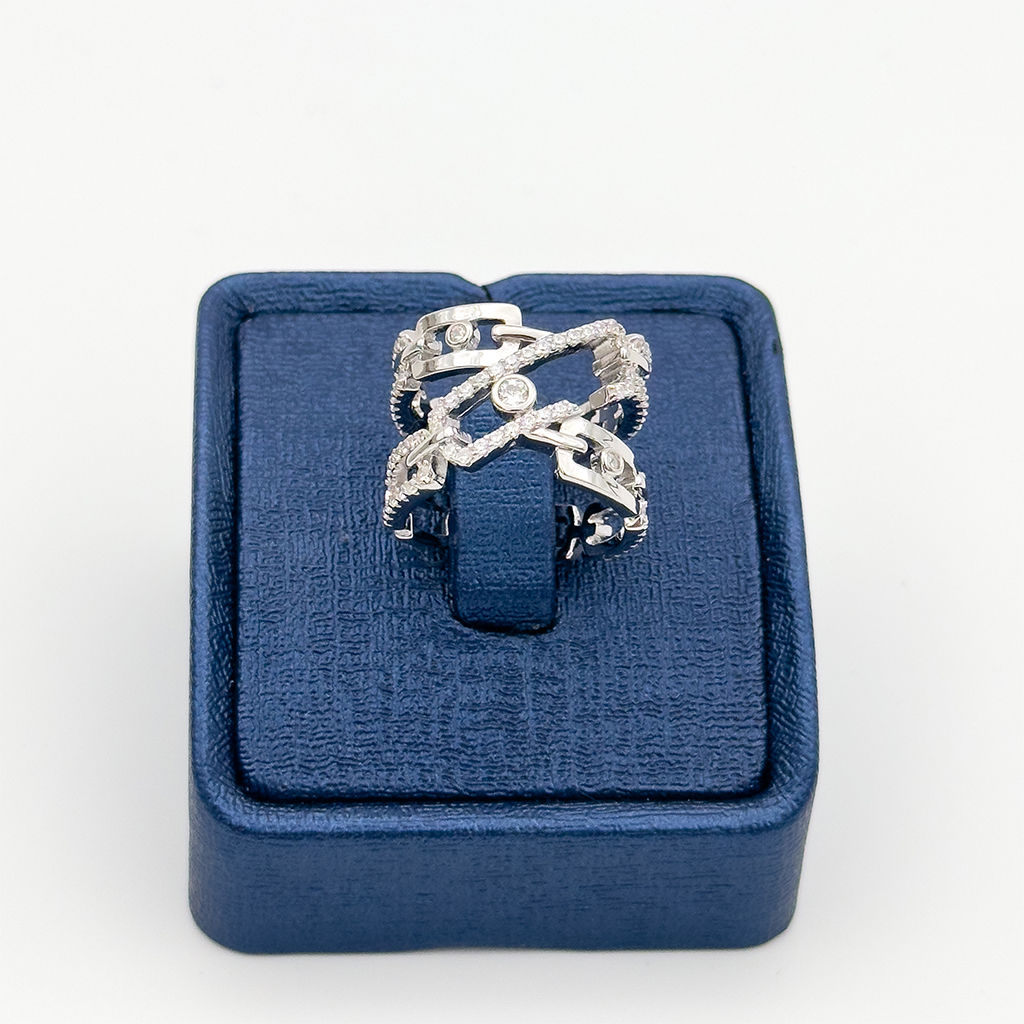 Özel Tasarım Zirkon Gümüş Yüzük